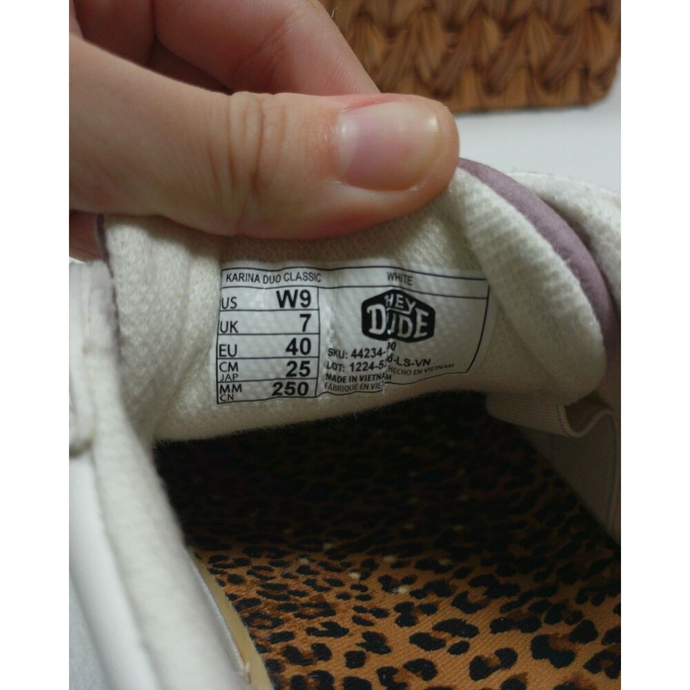 Hey Dude Karina Duo Classic Sneakers Womens 9 White Mauve Court Tennis Shoes - Picture 10 of 11